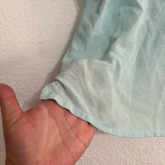 Tommy Bahama women’s 100% silk blue short sleeve XL button up blouse flowy Beach - Picture 2 of 10